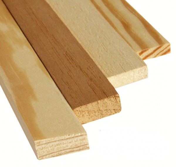 Whitewood Square Stripwood (B) 16mm x 16mm x 2400mm )